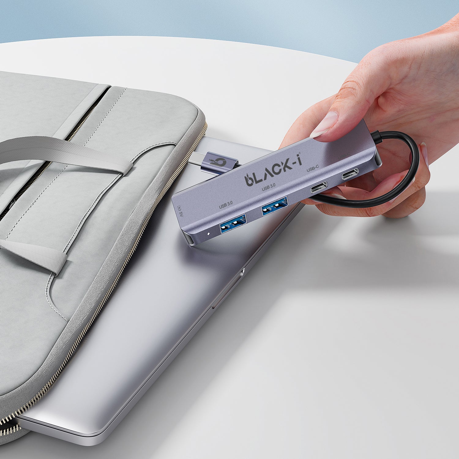 Black-i USB-C to 2*USB-C & 2*USB 3.0 Hub